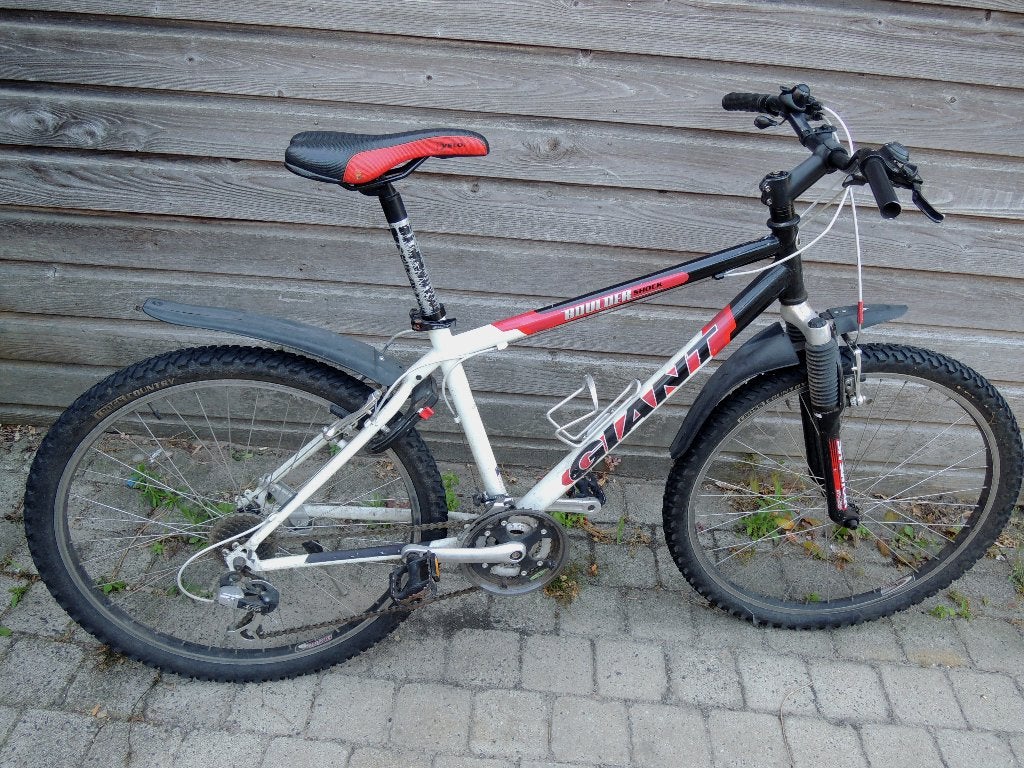 Nette Mountainbike Giant Boulder Shock, Ophalen, Gebruikt, Fully, 49 tot 53 cm