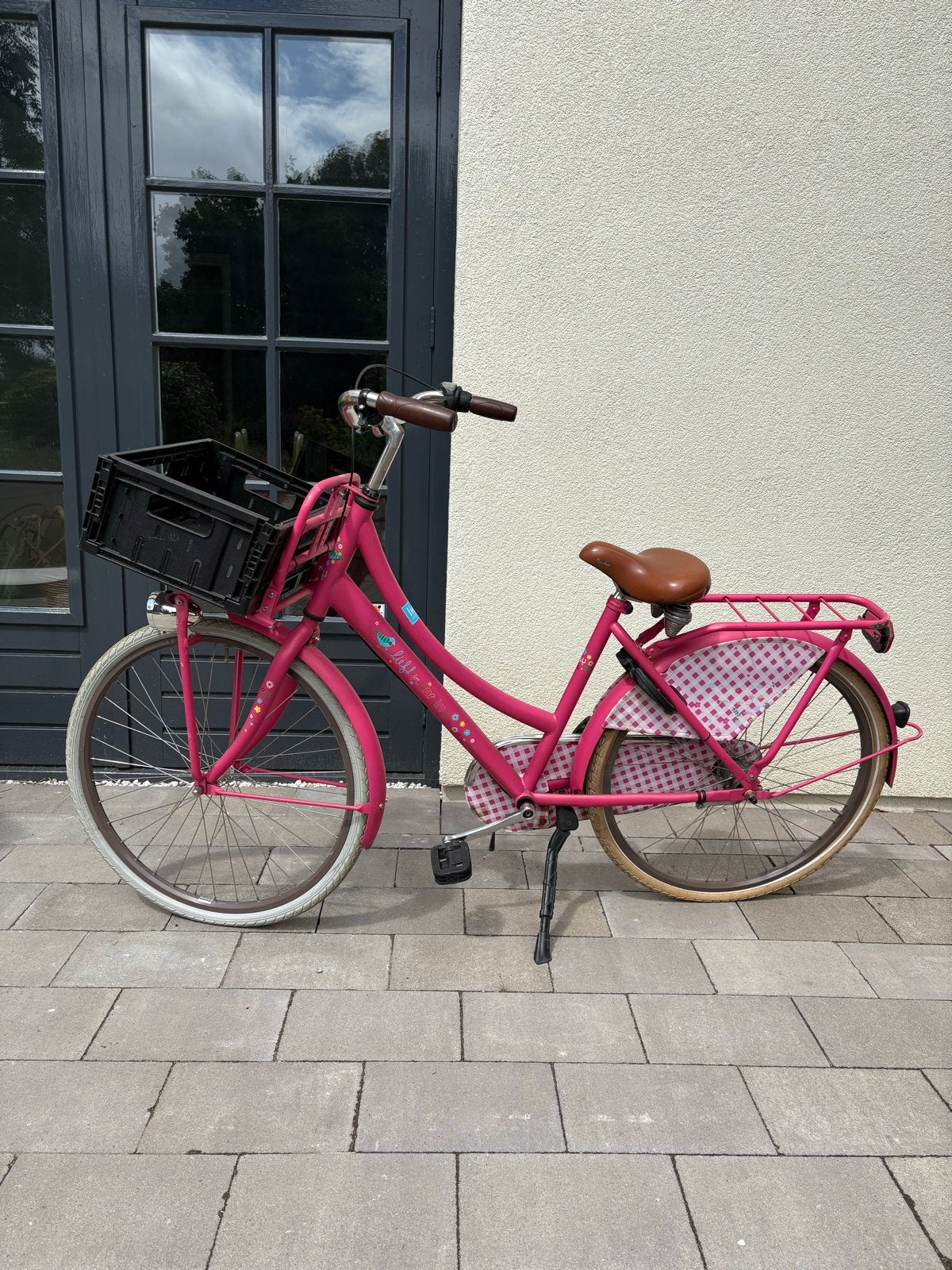 Roze Cortina Lief! Meisjesfiets 26 inch met krat, Fietsen en Brommers, Fietsen | Meisjes, Terugtraprem, Gebruikt, Versnellingen