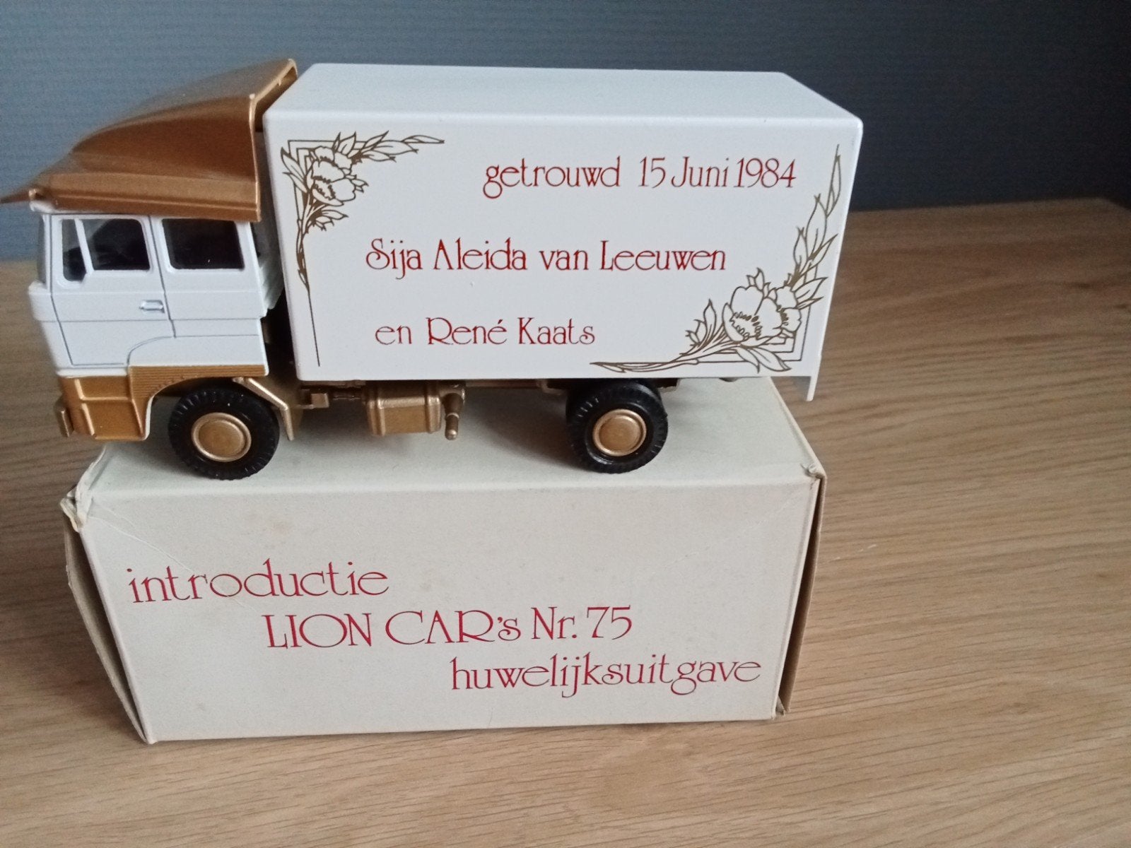 Daf Lion car, Hobby en Vrije tijd, Ophalen of Verzenden, Zo goed als nieuw, Bus of Vrachtwagen, Lion Toys