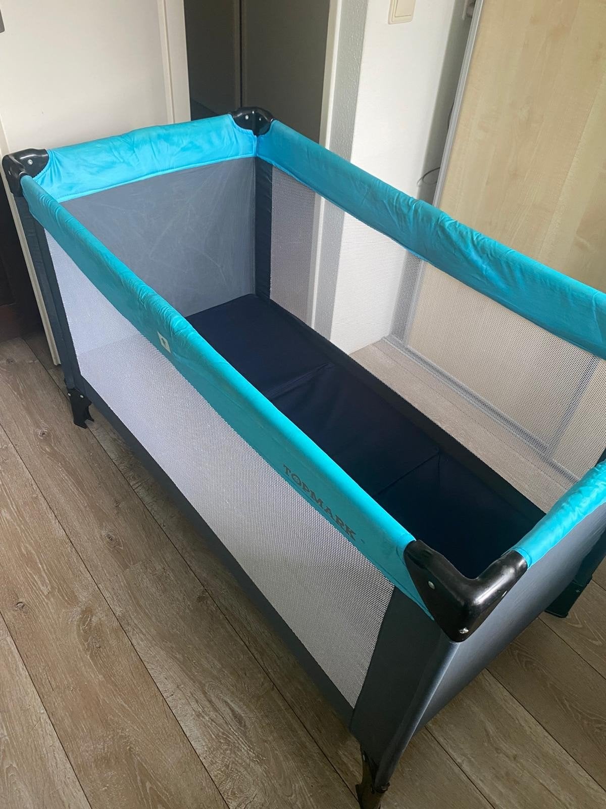 Topmark campingbedje, Ophalen