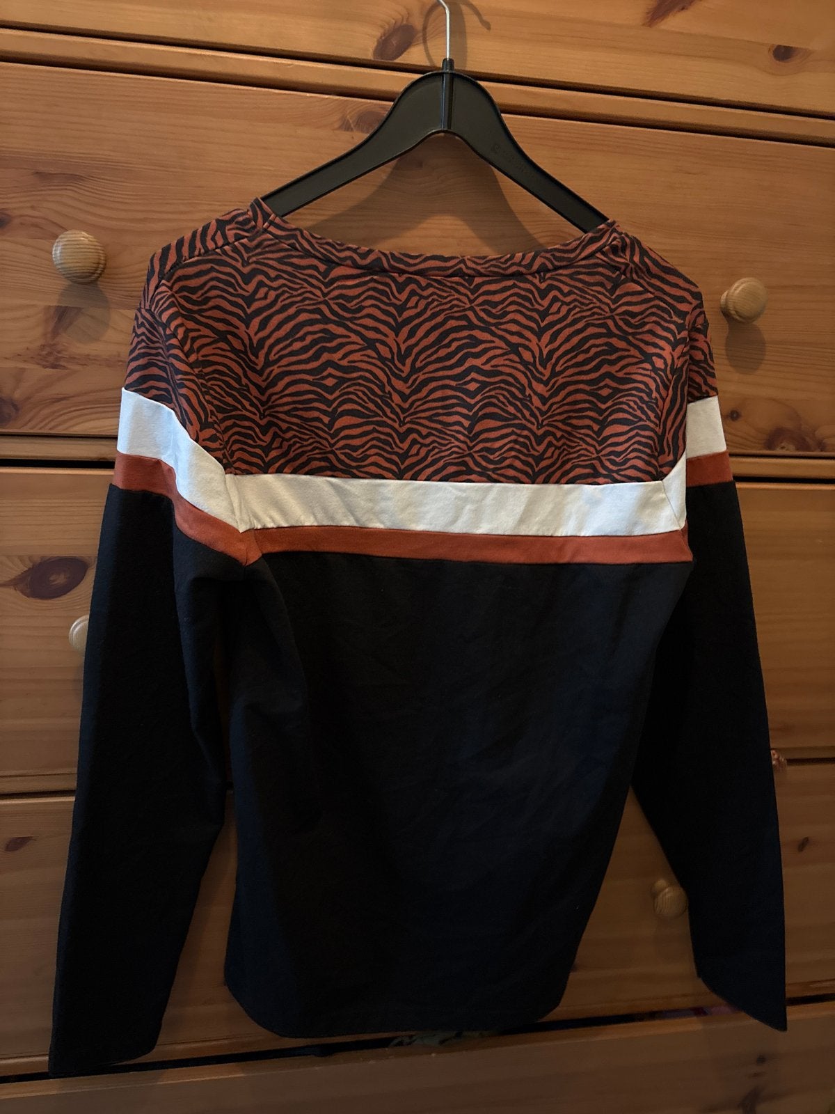 True Spirit trui met tijgerprint en strepen - Maat M, Maat 38/40 (M), Verzenden, Zwart, Zo goed als nieuw
