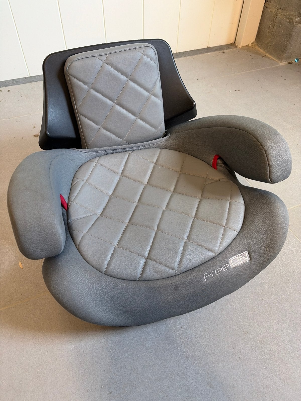 FreeON autostoelverhoger met rugleuning en Isofix, Gebruikt, 15 t/m 36 kg, Verstelbare rugleuning, Isofix