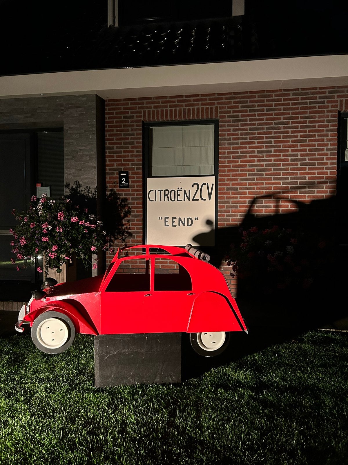 Unieke Citroën 2CV 'Eend' auto, miniatuur., Ophalen, Versiering
