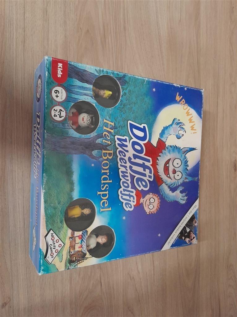 dolfje weerwolfje het bordspel - s3445, Hobby en Vrije tijd, Gezelschapsspellen | Bordspellen, Verzenden, Zo goed als nieuw