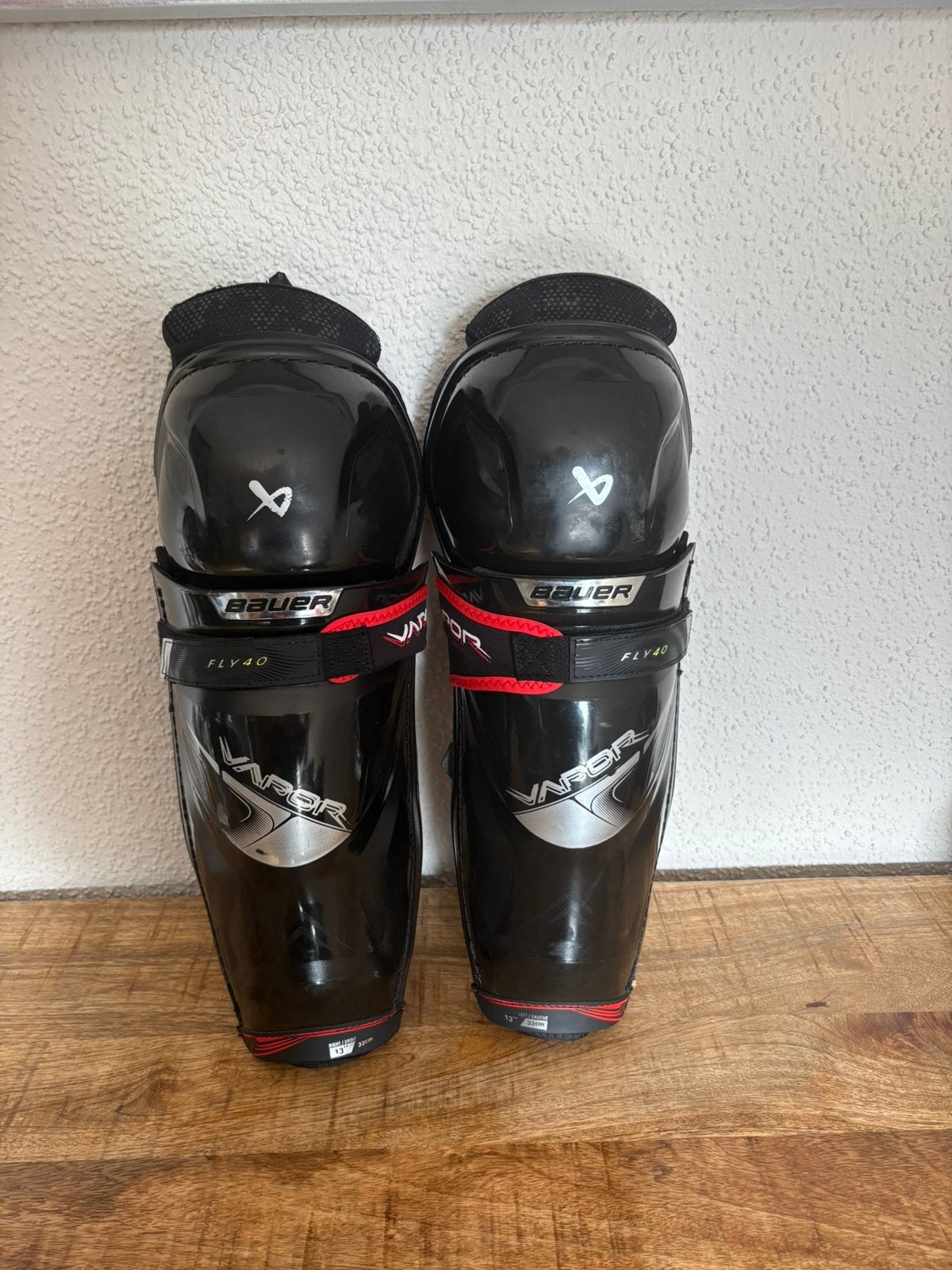 Baier Vapor Fly 40 beenkappen / shin guards, Sport en Fitness, Ophalen, Zo goed als nieuw, Bescherming