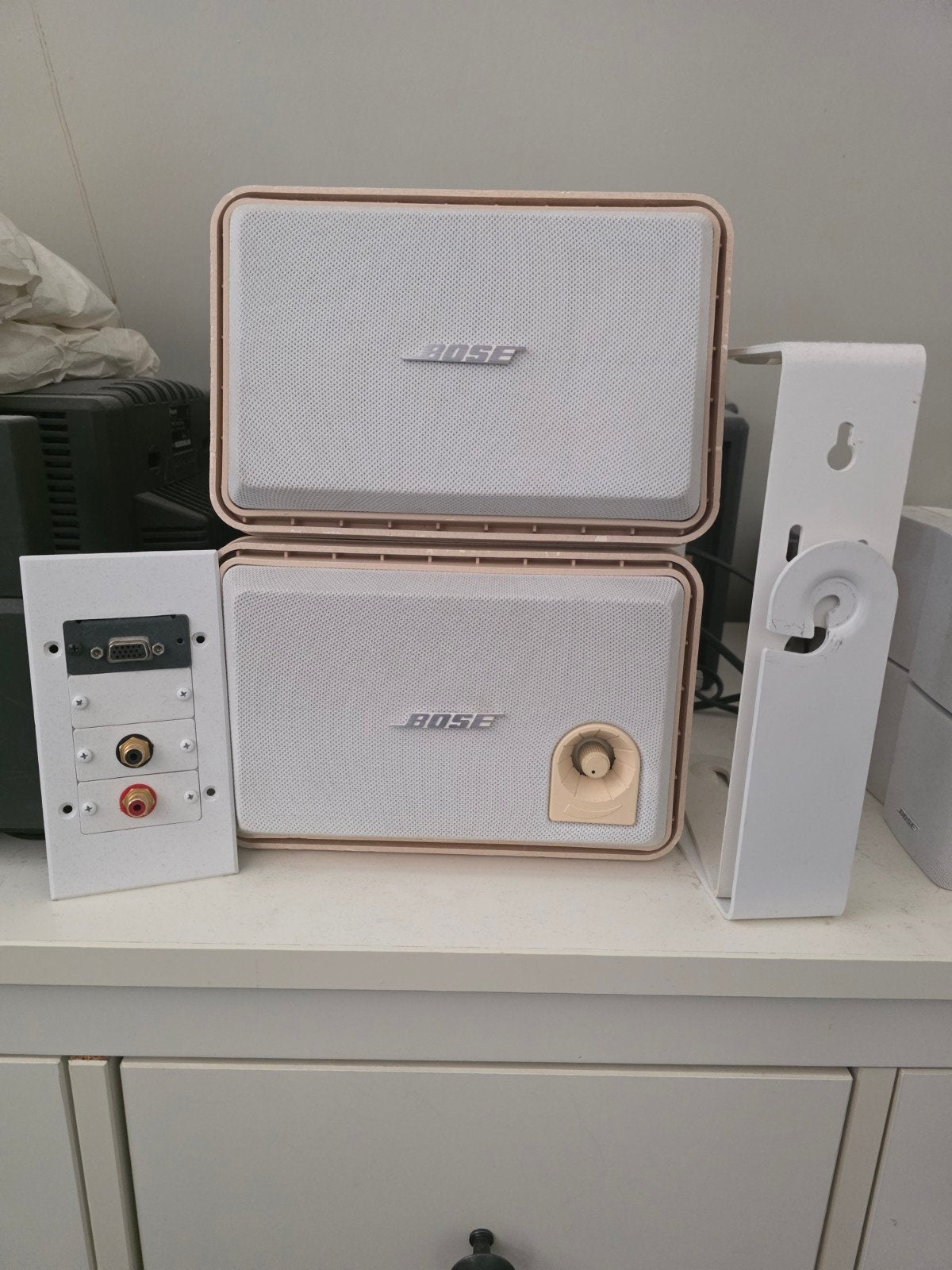 Bose speakerset met wandbeugels, Audio, Tv en Foto, Luidsprekers, Gebruikt, Inclusief muurbeugels, Speakerset, Ophalen of Verzenden