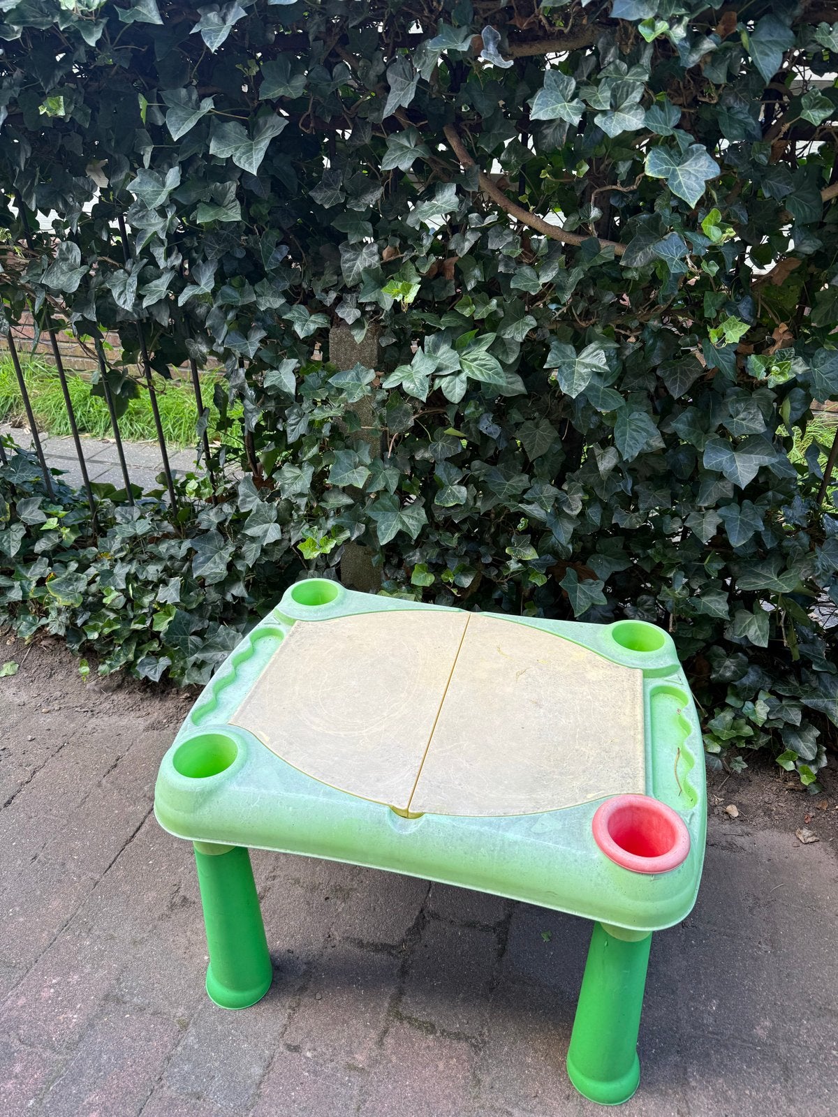 Zand- en watertafel (excl. inhoud), Ophalen, Gebruikt