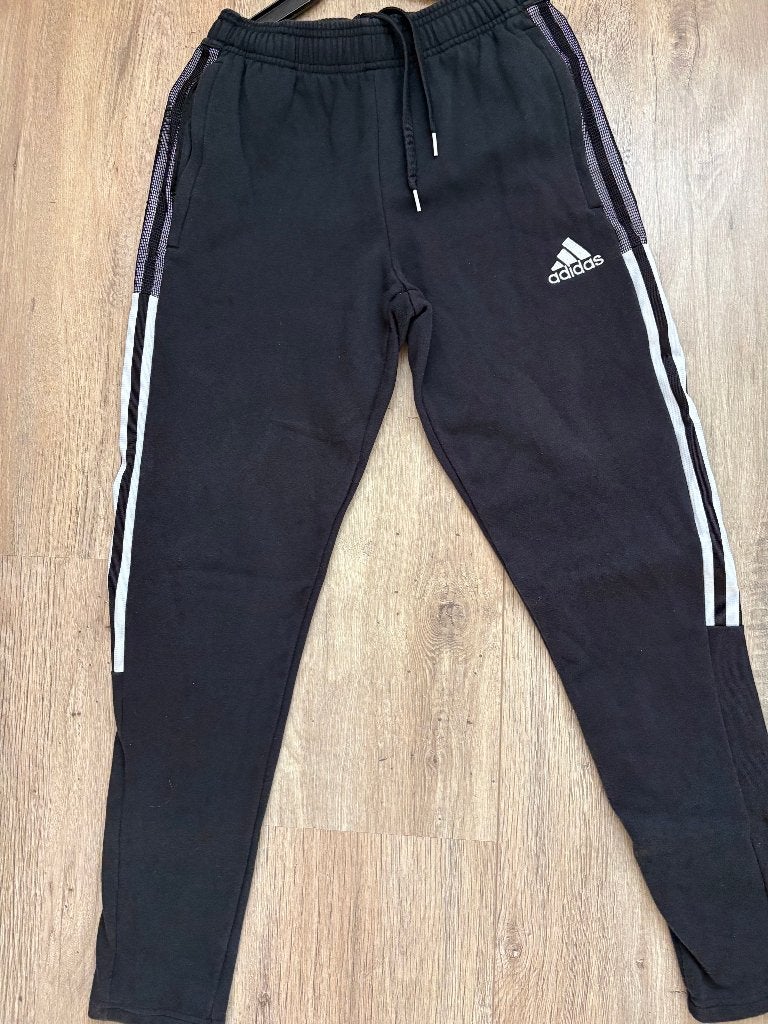 Adidas sportbroek en T-shirt 2 sets, Zwart, Ophalen of Verzenden, Adidas, Voetbal