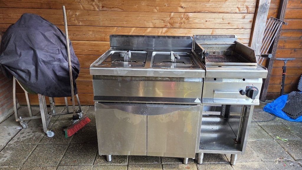 Complete Horeca‑Set: Berto’s Gasfriteuse + Grote BBQ/Grill, Ophalen, Gebruikt, Fornuis, Frituur en Grillen