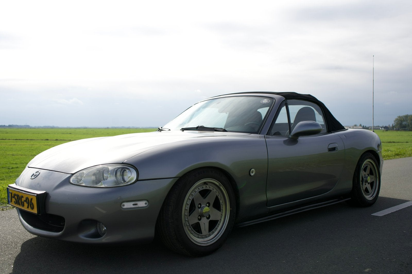 Mazda MX-5 1.6 Phoenix | APK | Strak | Koopje, Auto's, Achterwielaandrijving, 40 €/maand, 4 cilinders, Cabriolet