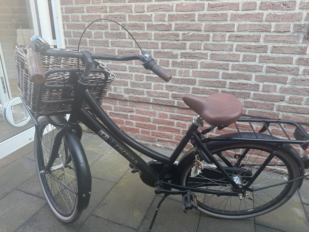 Cortina 24 inch meisjes fiets met mandje, Fietsen en Brommers, Fietsen | Meisjes, Ophalen, Terugtraprem, Versnellingen, Cortina