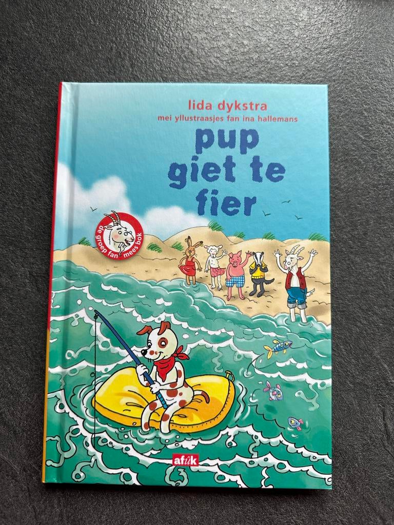 Pup Giet Te Fier - Fries kinderboek, nieuwstaat, Ophalen of Verzenden, Nieuw, Fictie algemeen