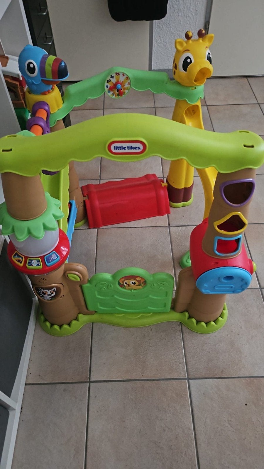Little tikes Jungle activity center, Kinderen en Baby's, Speelgoed | Babyspeelgoed, Ophalen of Verzenden, Zo goed als nieuw, Overige typen