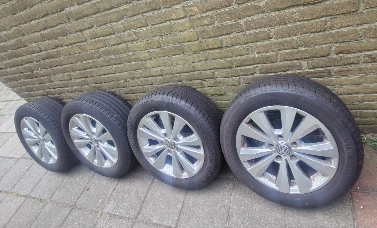 16 inch Golf 7 velgen met goeie zomerbanden,, Auto-onderdelen, Banden en Velgen, Gebruikt, 16 inch, Banden en Velgen, Personenwagen