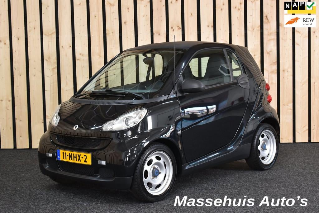 Smart Fortwo coupé 1.0 mhd Pure 116dkm Airco Automaat 2e ei, Automaat, Euro 5, Gebruikt, 18 €/maand