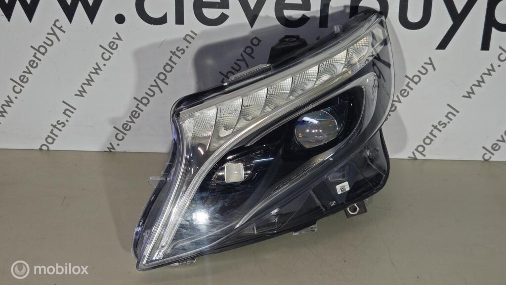 Koplamp origineel led Vito Bestel W447 ('14-'19) A4479069700, Gebruikt, Mercedes-Benz, Ophalen of Verzenden, Mercedes-Benz