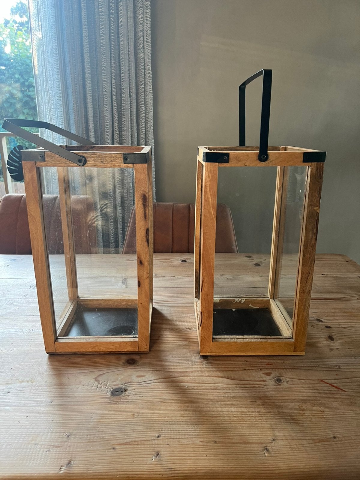 Houten kandelaars met handvat, Ophalen, Zo goed als nieuw