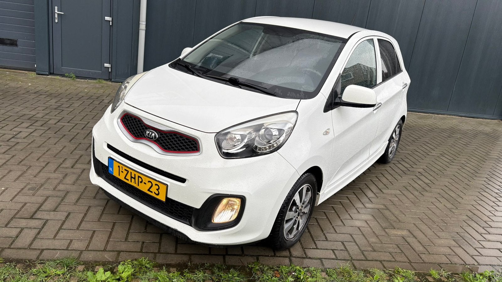 Kia Picanto 1.0 Cvvt 5 prs| Nep | Airco | Leder | LED/Xenon, Auto's, Voorwielaandrijving, Zwart, 400 kg, Wit