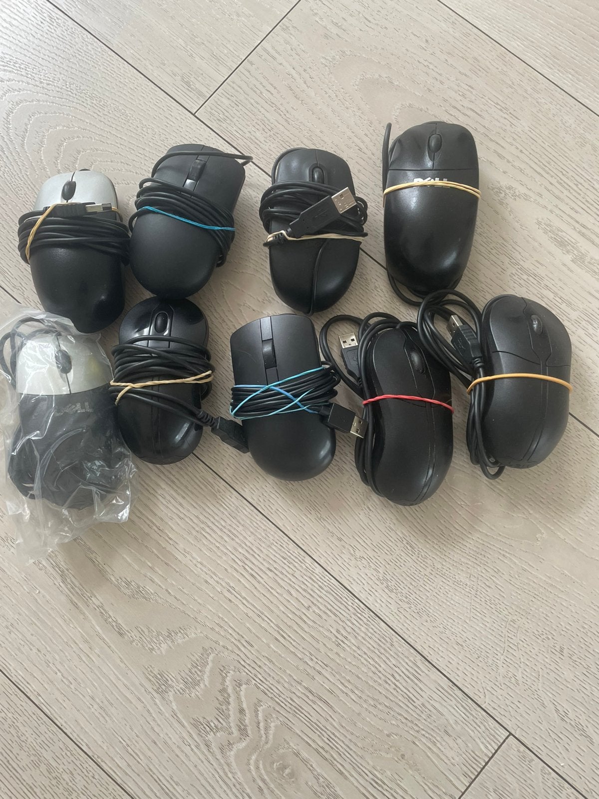 Computer muizen (8 stuks voor €10), Ophalen, Gebruikt