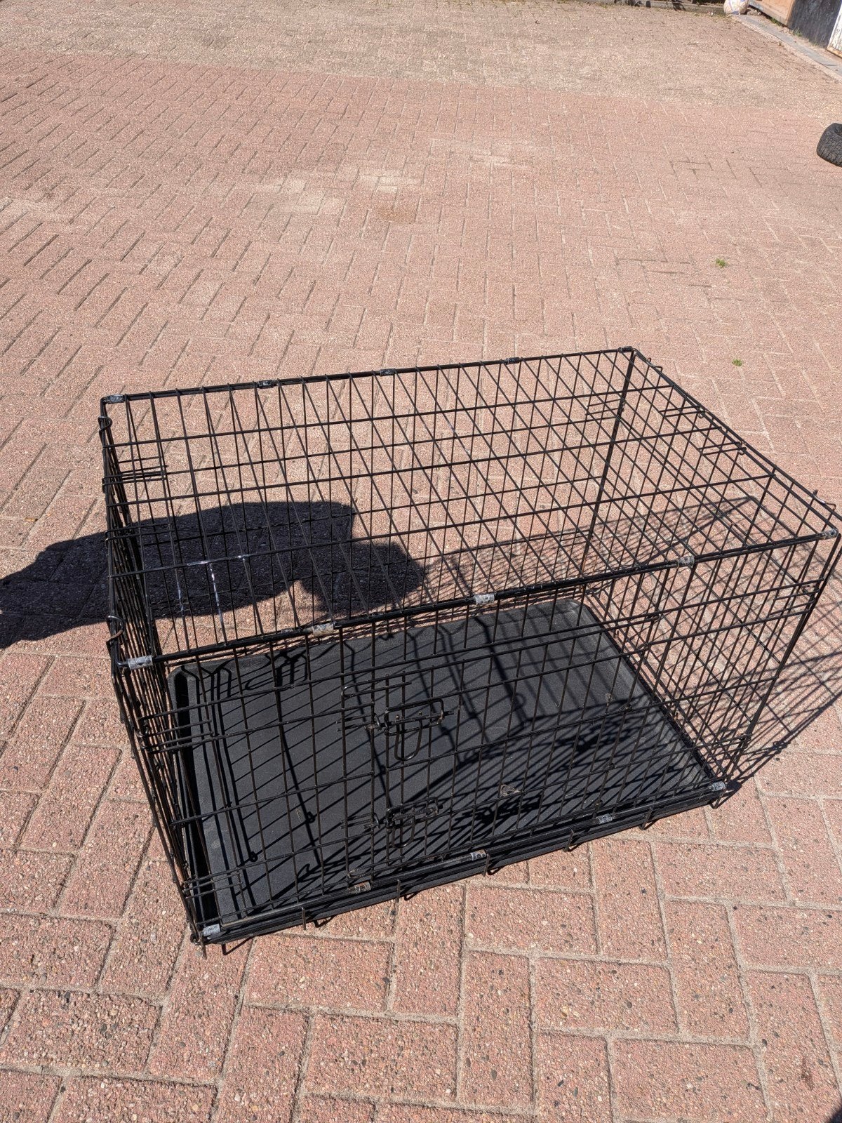 honden bench, Ophalen, Zo goed als nieuw