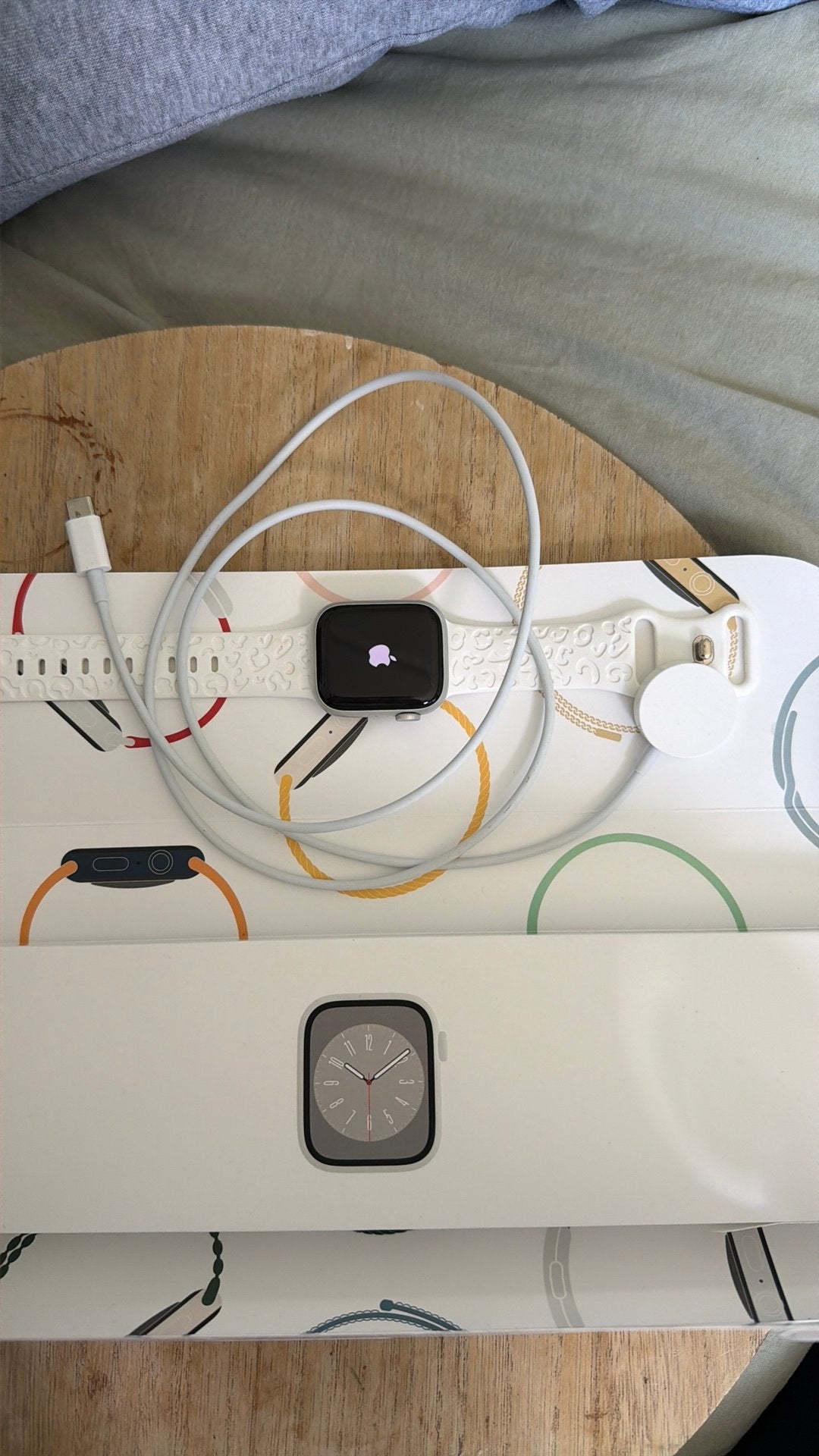 Apple watch series 8 41 mm, Ophalen of Verzenden, Zo goed als nieuw, Zilver, IOS