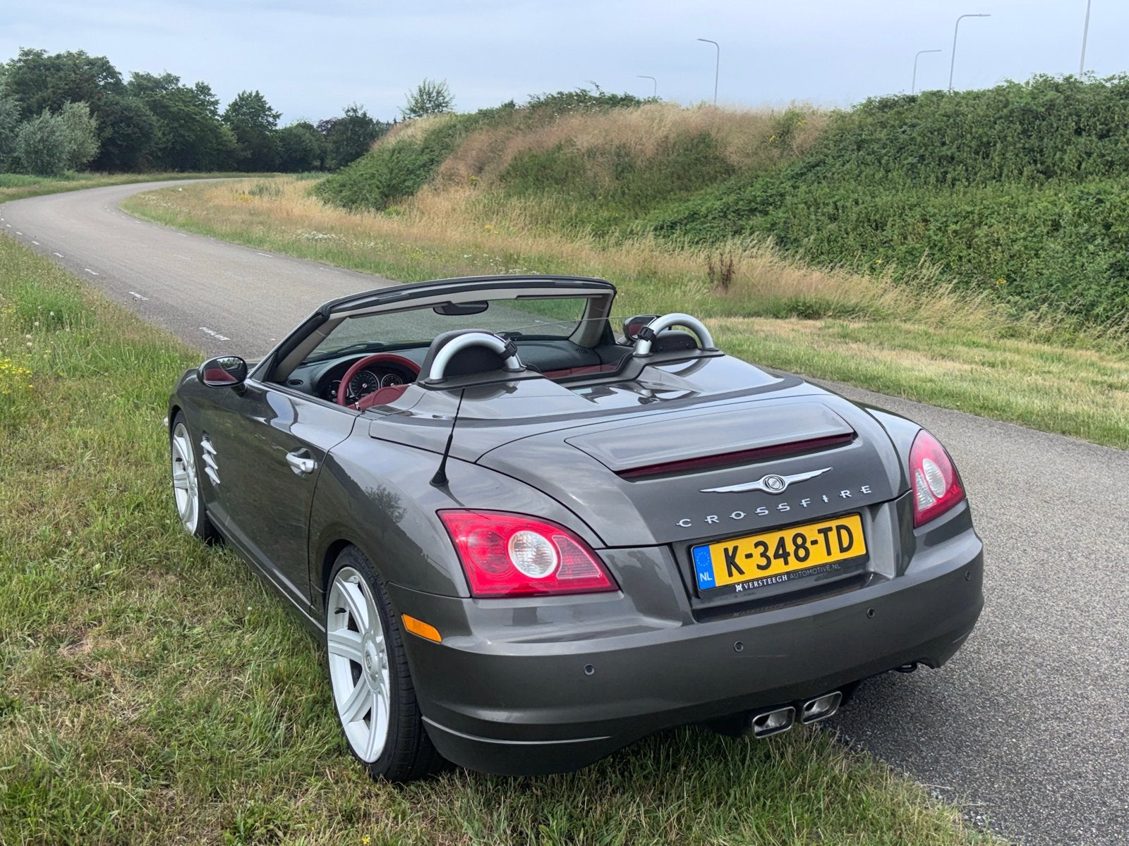 Chrysler Crossfire cabrio 2004 aut. Apk 13-1-27  121.800 km, Auto's, Chrysler, Cabriolet, 75 €/maand, 217 pk, 10 km/l