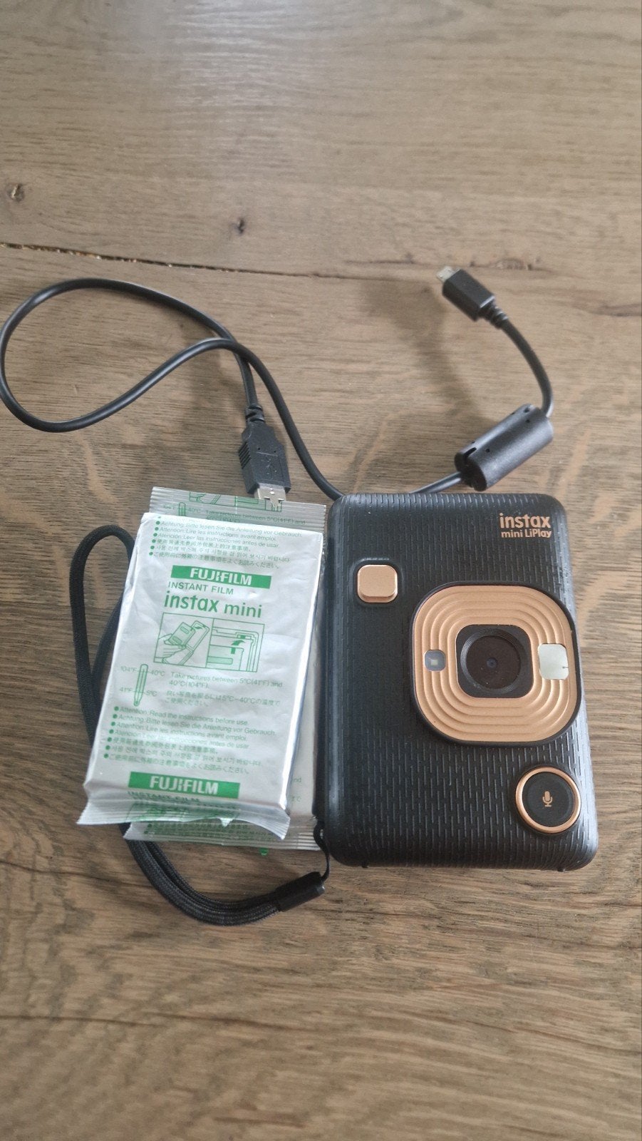 Instax Mini LiPlay met 2 nieuwe fotorolletjes, Audio, Tv en Foto, Fotocamera's Digitaal, Ophalen of Verzenden