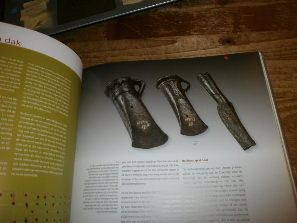 de archeologische rijkdom van gemeente westerveld met fotos, Ophalen of Verzenden, Nieuw