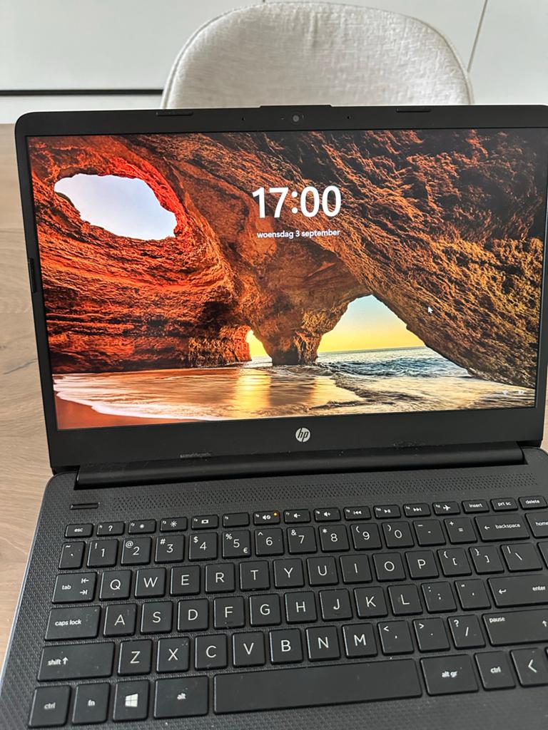 HP 14s-dq2935nd Laptop - Intel Core i3, 8GB RAM, 256GB SSD, 2 tot 3 Ghz, Qwerty, 8 GB, 14 inch