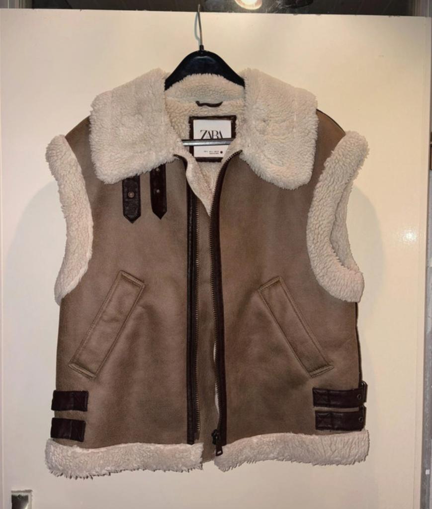 Bodywarmer zara maat s, Kleding | Dames, Bodywarmers, Verzenden, Zo goed als nieuw, Maat 38/40 (M), Bruin