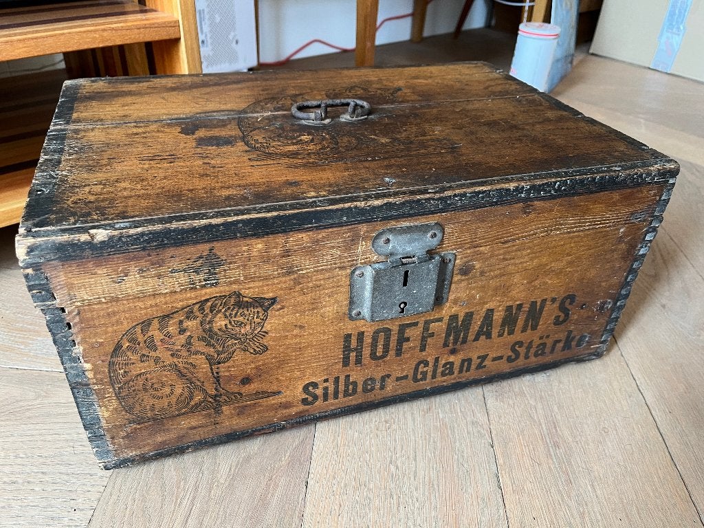 Hoffmann’s houten kist met kat, Ophalen of Verzenden