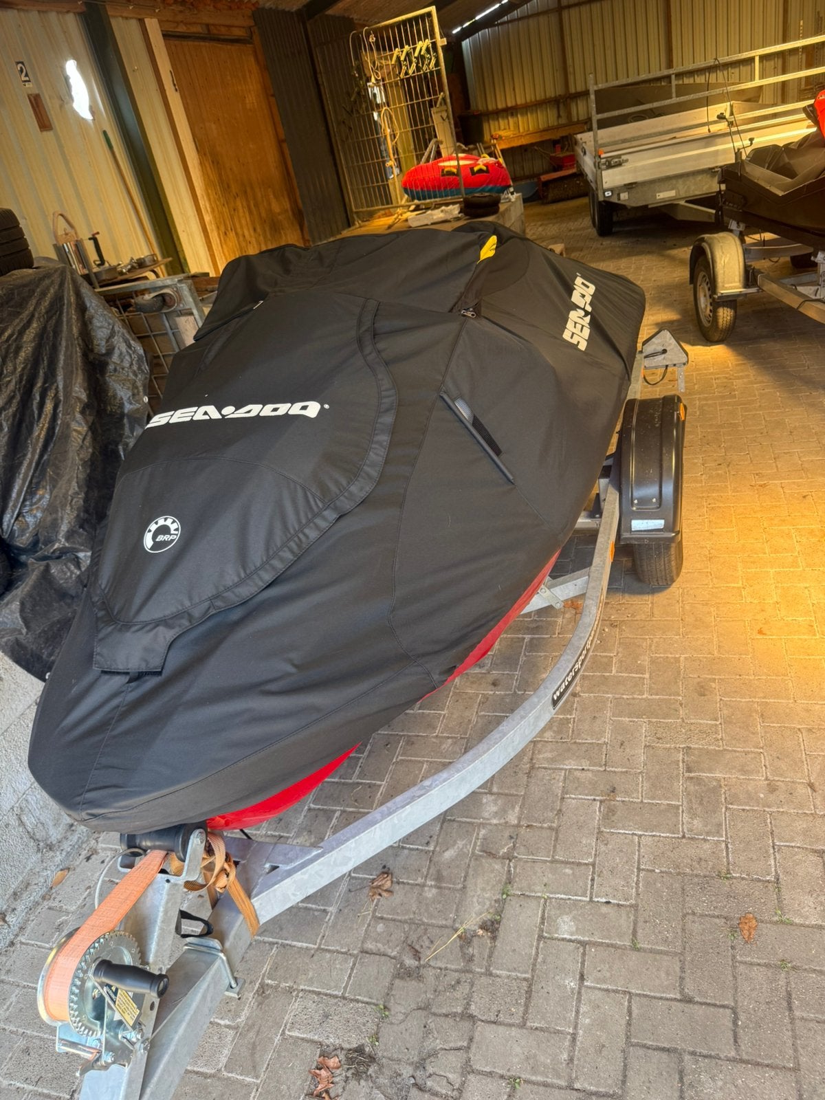 Originele seadoo rxp x 325 hoes in nieuwstaat 1 jaar oud, Ophalen of Verzenden, Zo goed als nieuw