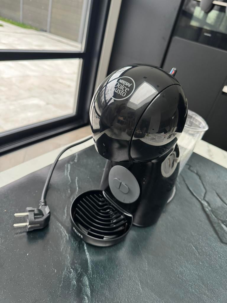 KRUPS Dolce Gusto Piccolo XS Zwart + 60 capsules, Ophalen, Zo goed als nieuw, Koffiemachine