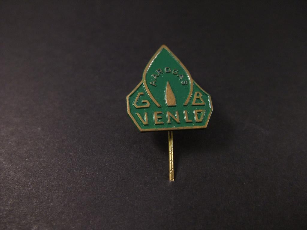 G.V.B Venlo(Gemeentelijke Vervoer- en Bedrijven)speld, groen, Ophalen of Verzenden, Gebruikt, Overige onderwerpen