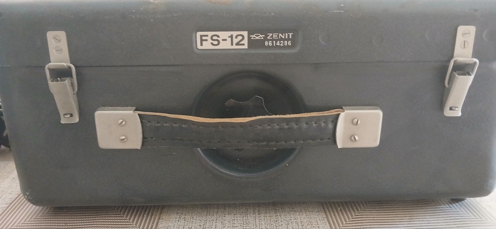 Zenit FS-12 12S Camera met Tair-3S 4.5/300 lens in koffer, Overige merken, Camera, Ophalen of Verzenden, Gebruikt