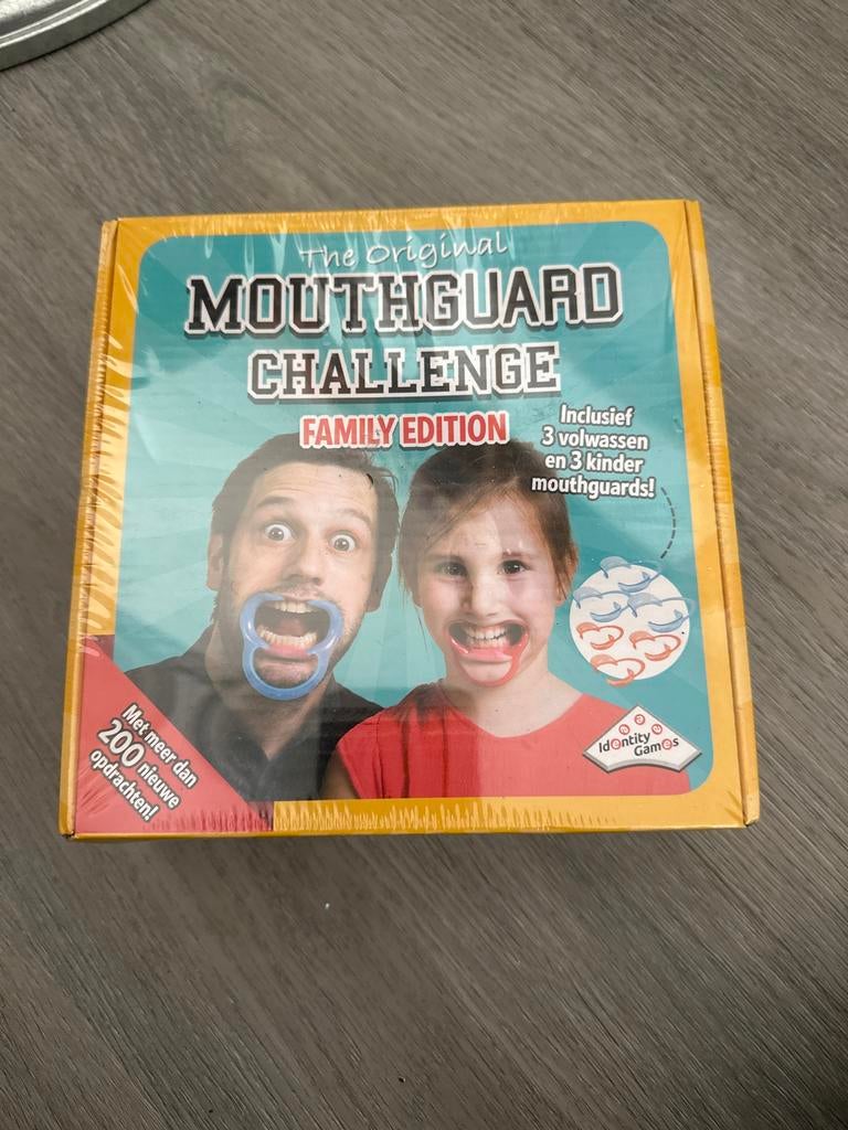 Mouthguard Challenge Family Edition - Nieuw in doos!, Drie of vier spelers, Ophalen of Verzenden, Nieuw