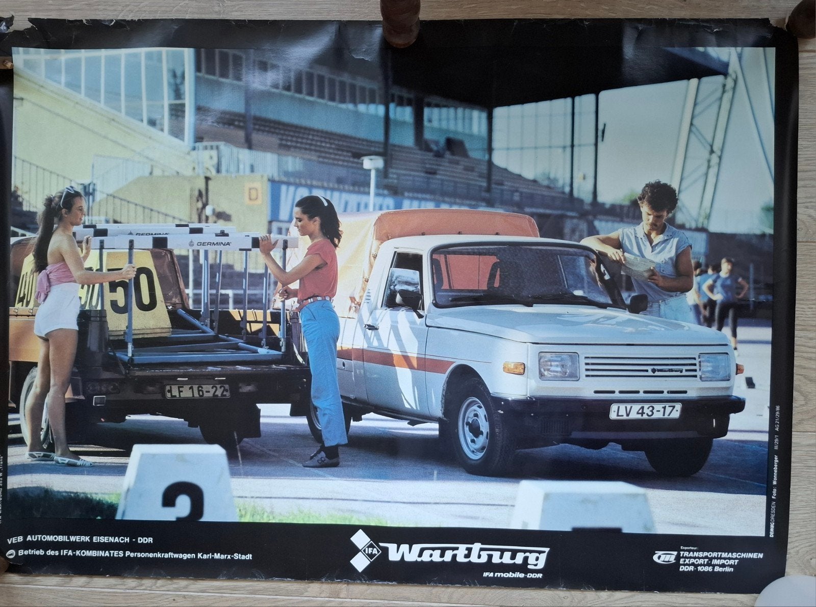 Wartburg. Papieren poster. 80 cm bij 57 cm. € 5,--, Ophalen of Verzenden, Gelezen, Overige merken