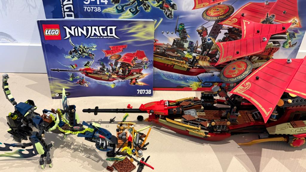 Lego set 70738, Kinderen en Baby's, Speelgoed | Duplo en Lego, Zo goed als nieuw, Ophalen of Verzenden