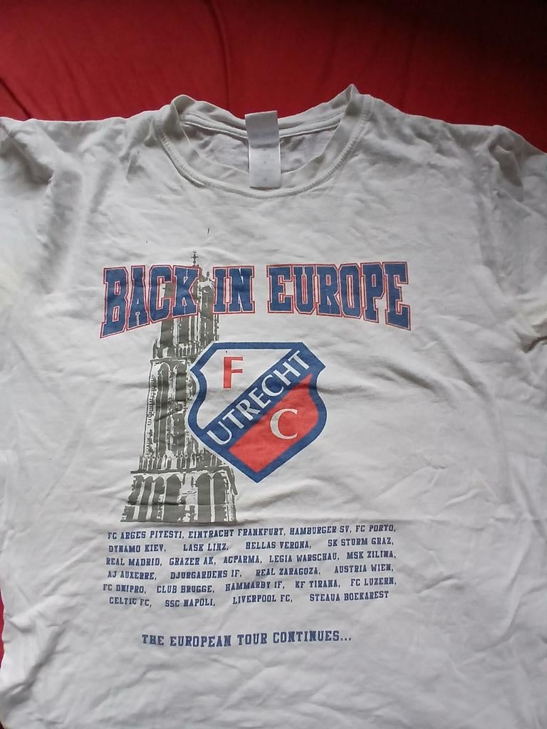FC Utrecht 'Back in Europe' T-shirt - Maat M, Maat 48/50 (M), Wit, Ophalen of Verzenden, Zo goed als nieuw