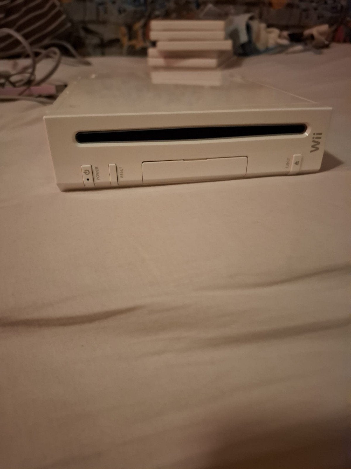 Wii console met 2 controllers en 6 spellen, Ophalen of Verzenden, Zo goed als nieuw, Met 2 controllers, Met games