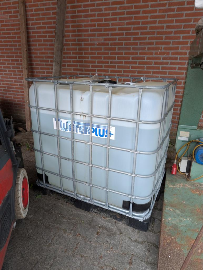 Gedemineraliseerd water voor tractie accu, Tuin en Terras, 150 liter of meer, Ophalen, Nieuw