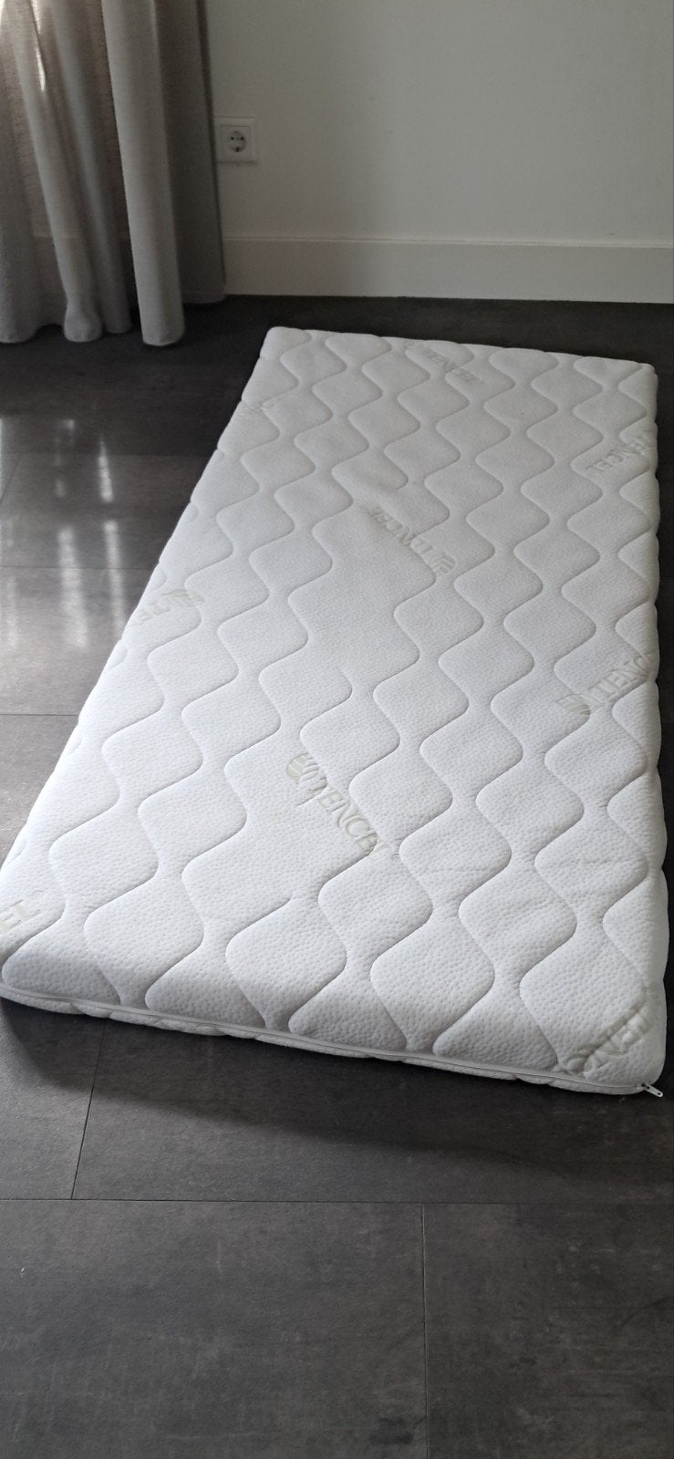 Tencel HR30 Koudschuim Peuterbed Matras 70x140x13cm + Topper, Zo goed als nieuw, Matras, Eenpersoons, 70 cm of minder
