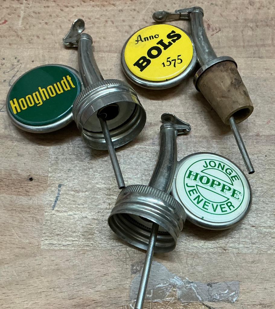 3 oude luxe schenkkurken hooghoudt,bols en hoppe, Ophalen of Verzenden, Gebruikt