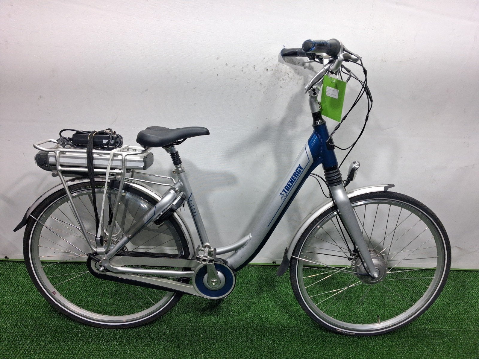 Trenergy e luxe voorwiel motor 450wh, Versnellingen, Zo goed als nieuw, 50 tot 53 cm, Ophalen