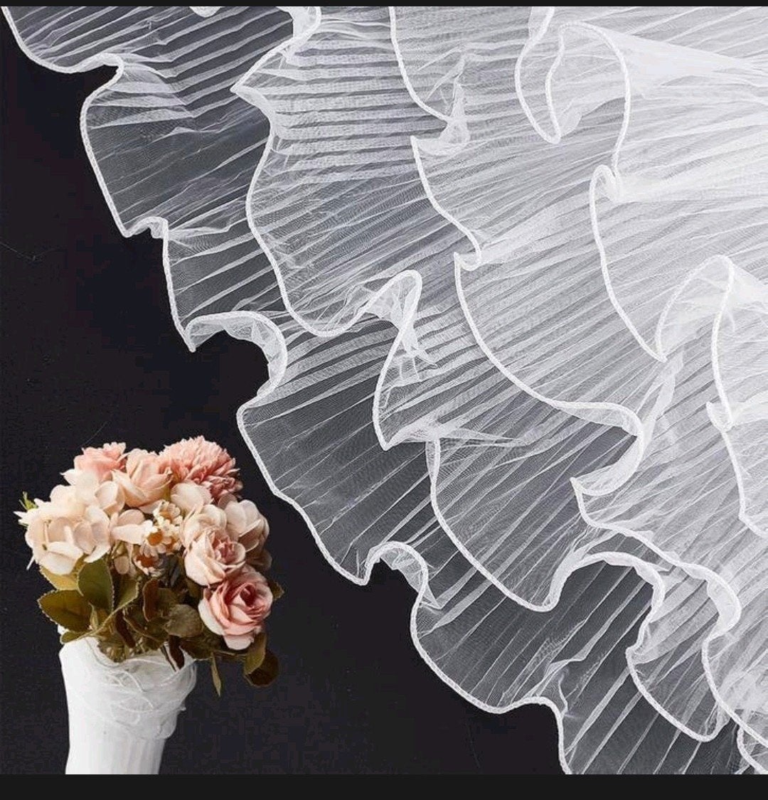 Vier stuks witte bloemenverpakking of decoratiemateriaal., Ophalen of Verzenden, Nieuw