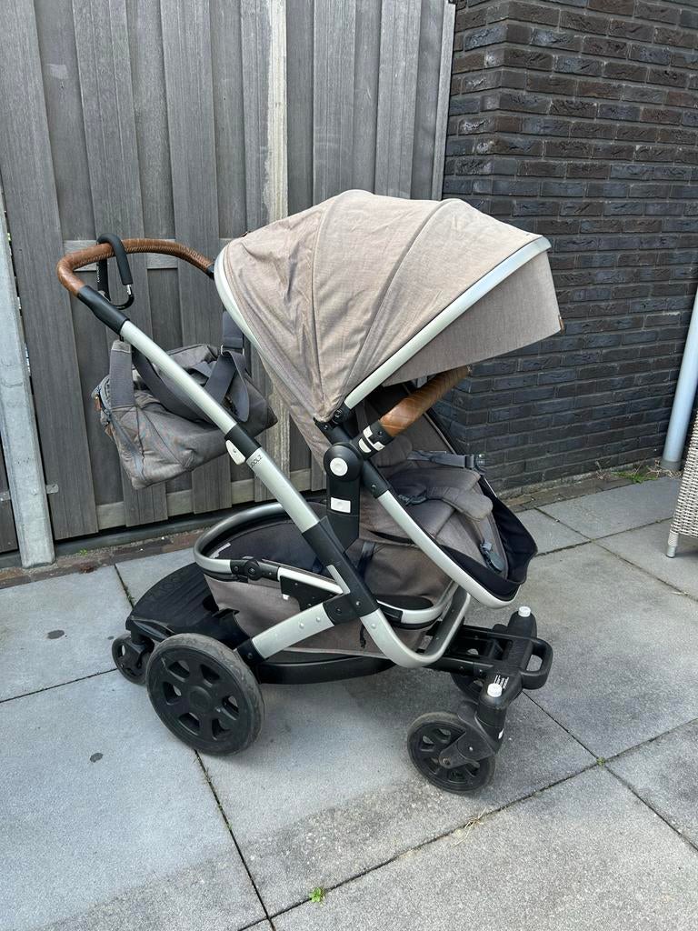 Joolz Geo kinderwagen - Compleet en in goede staat, Gebruikt, Verstelbare duwstang, Ophalen, Kinderwagen