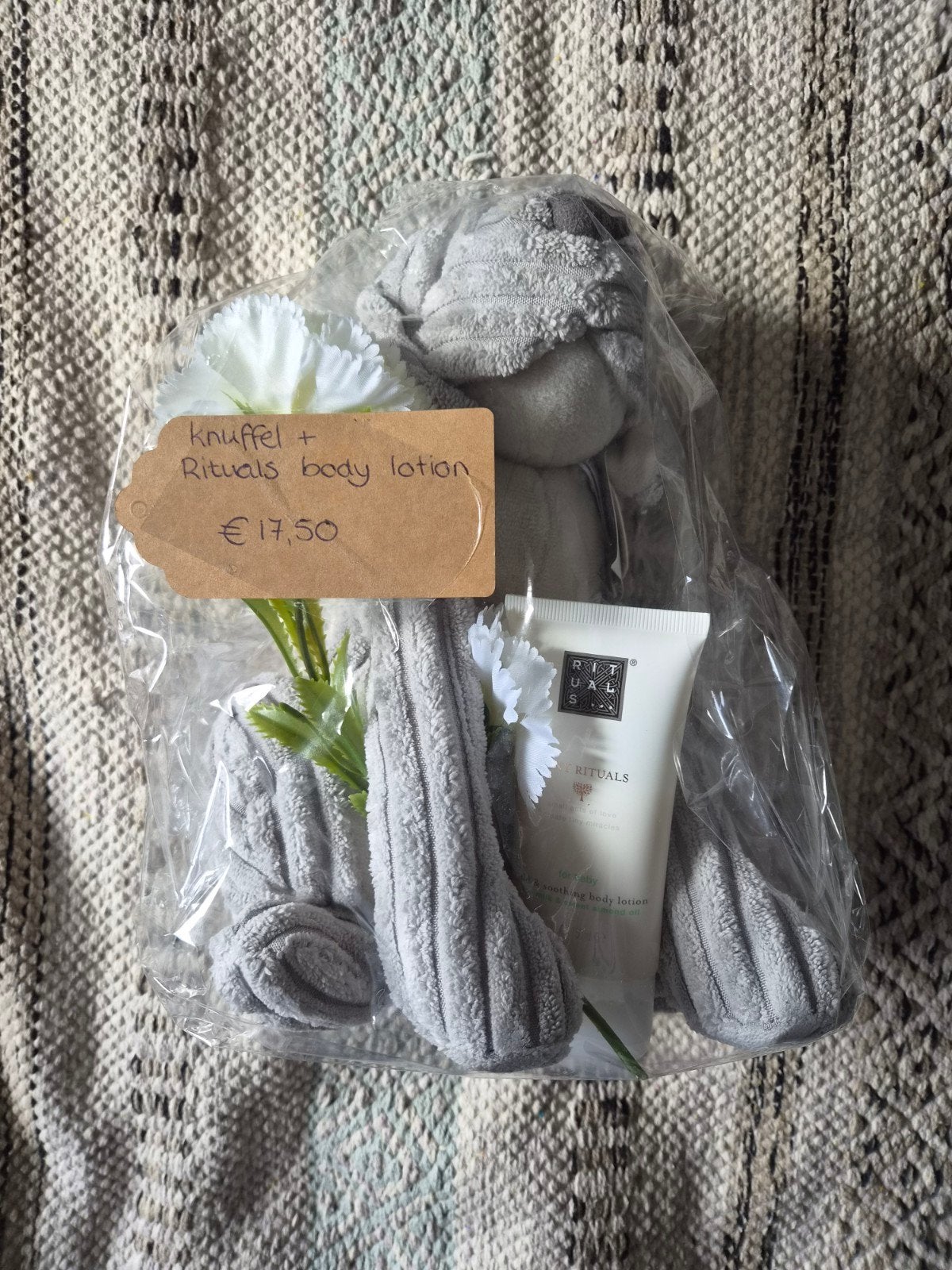 Happy horse knuffel + Tiny Rituals kraamcadeau, Ophalen of Verzenden, Nieuw, Kraamcadeau