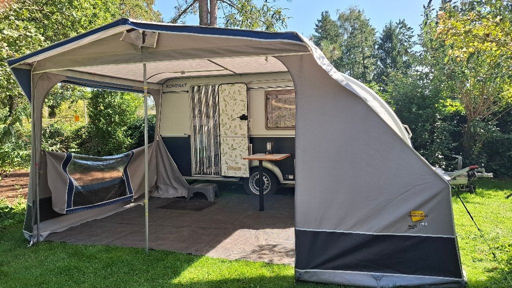 Kip Kompakt 37 EK hefdak caravan met voortent, Caravans en Kamperen, Luifel, Vast bed, Kip, Tot en met 2