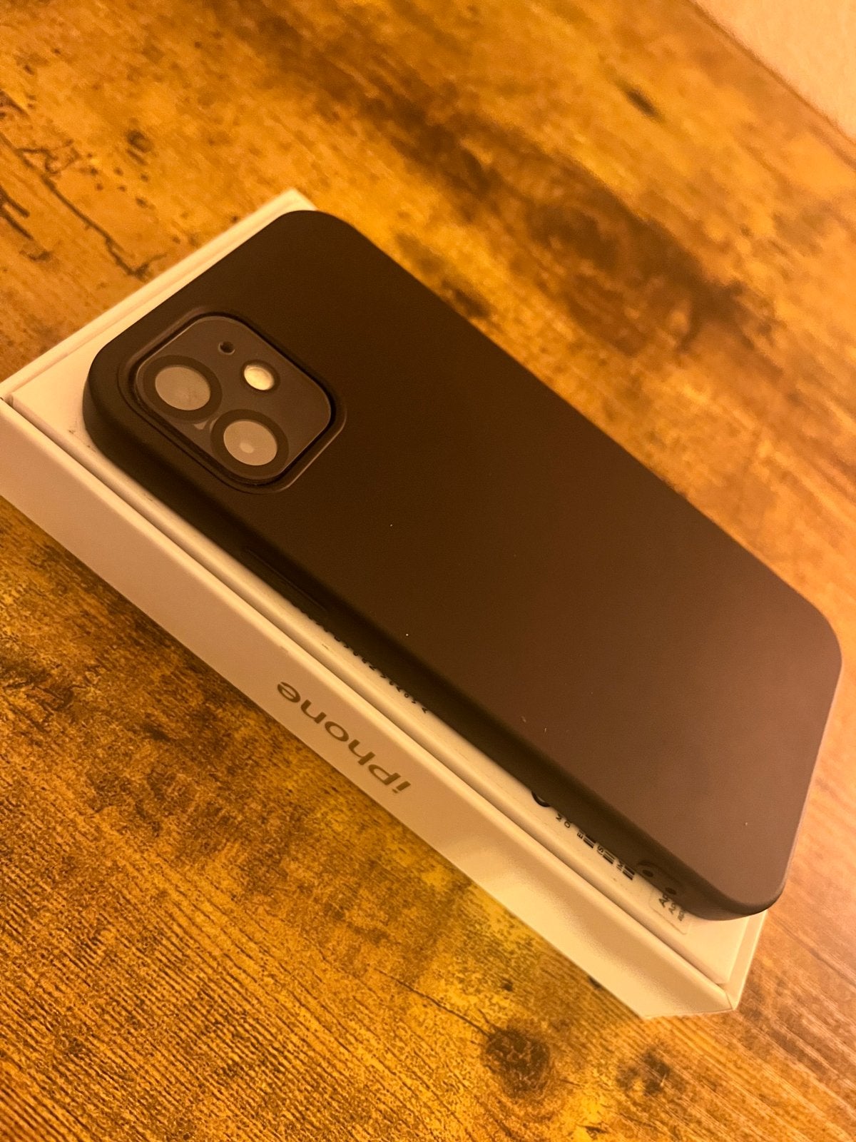 iPhone 12