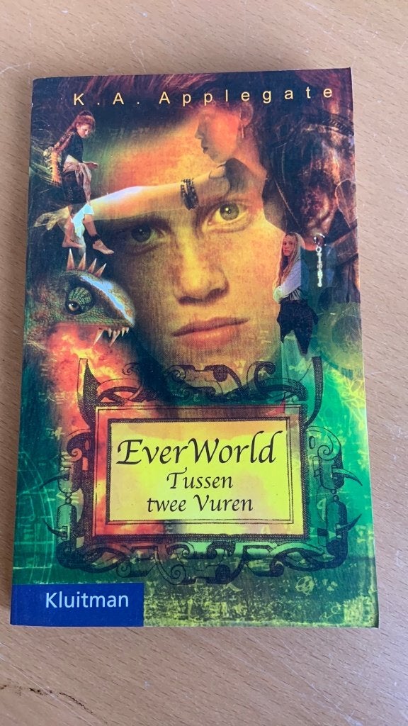 K.A. Applegate - Everworld Tussen twee Vuren, Boeken, Ophalen of Verzenden